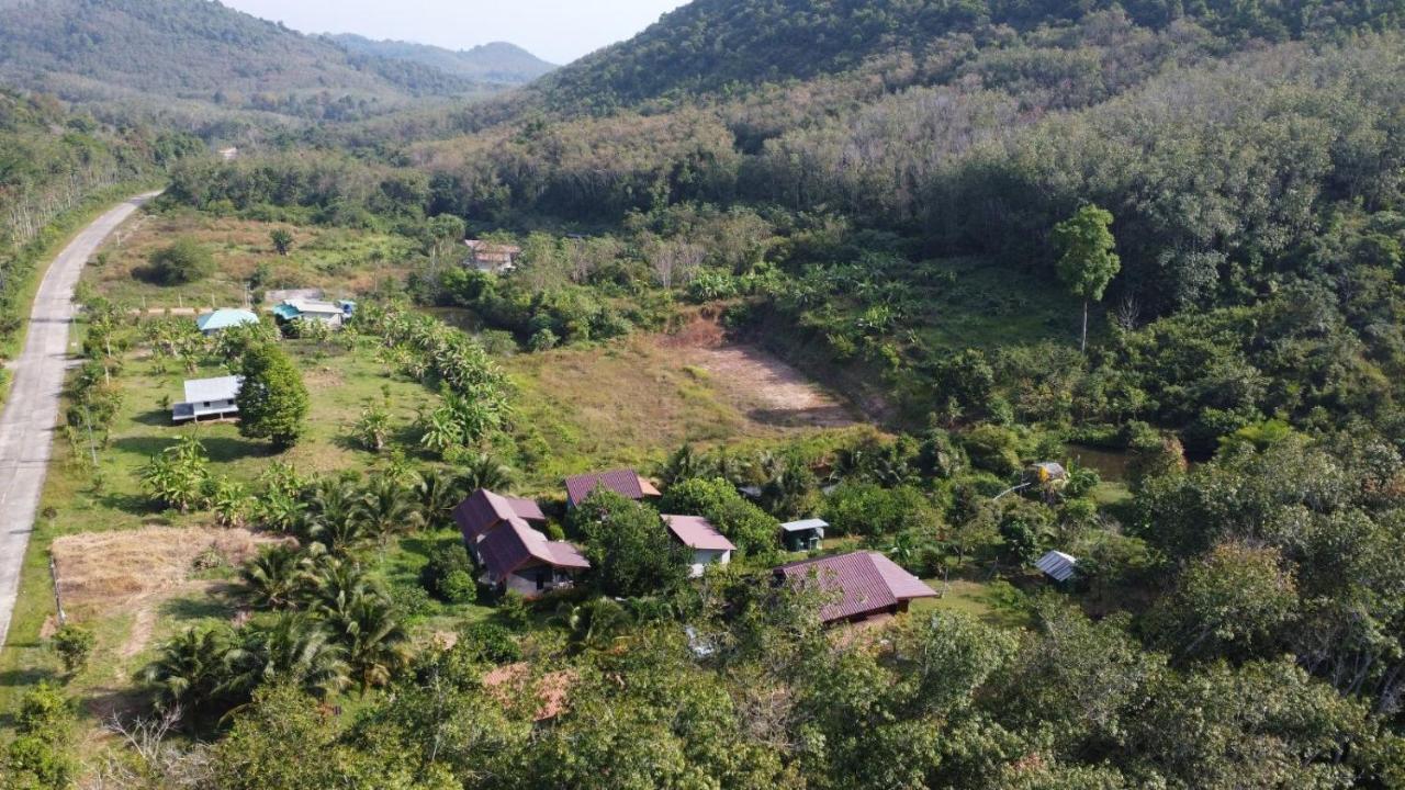 Green Mountain Resort Koh Yao Ko Yao Yai Bagian luar foto